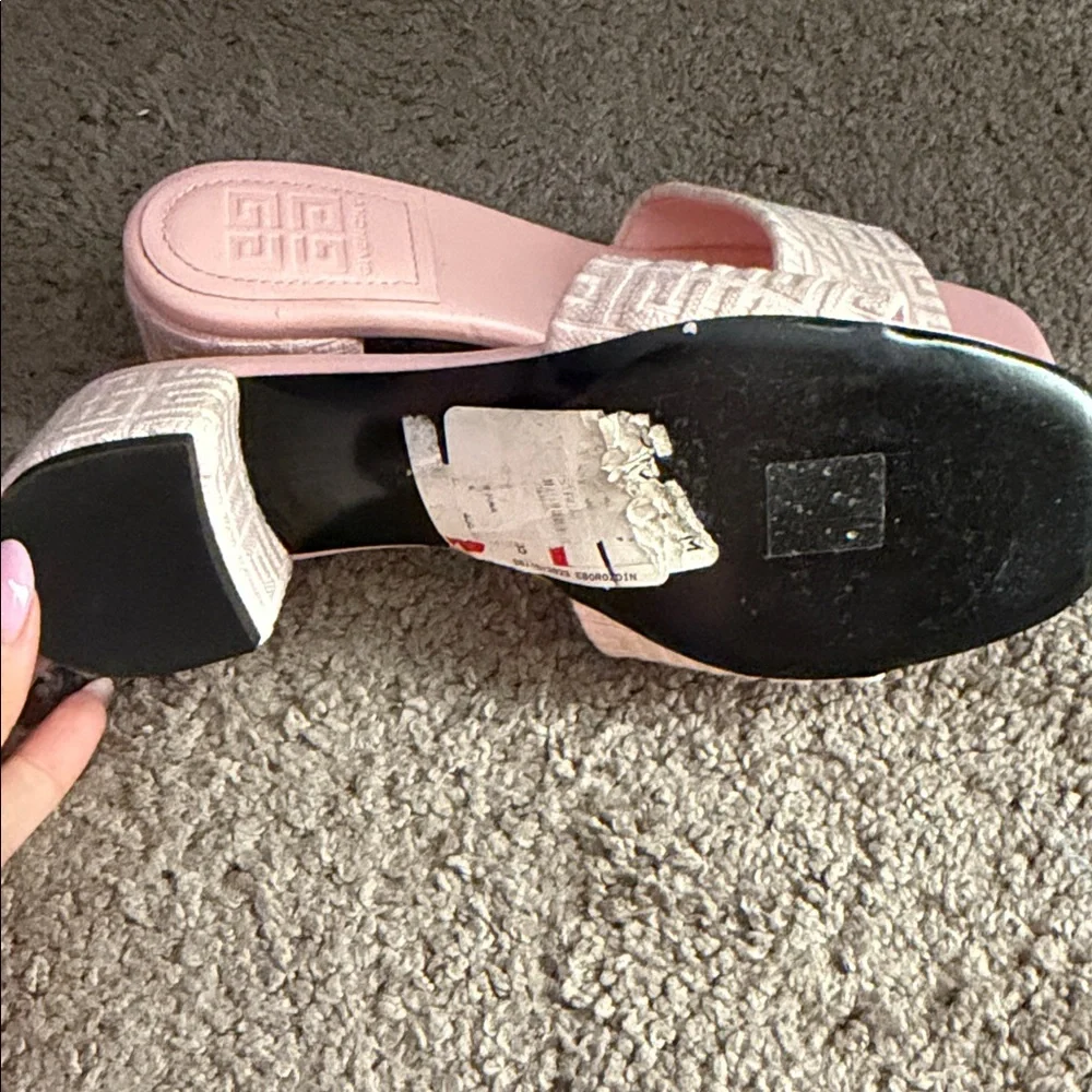 Givenchy Light Pink Embroidered Wide-Strap Slide Mules - Picture 3 of 3